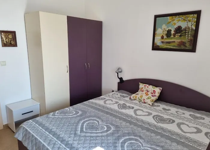 Sea View 2 Bedroom - Floor Apartment
